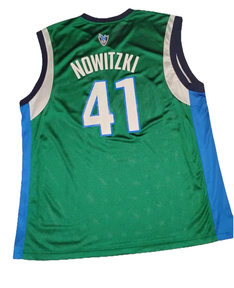 Camiseta de baloncesto vintage de los Dallas Mavericks para hombre XL verde Reebok Dirk Nowitzki #41 Foto 2 de 4