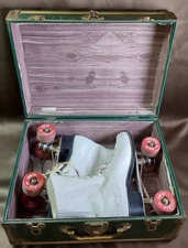 Vintage Chicago Roller Skate Co. Size 9 White Skates In Case