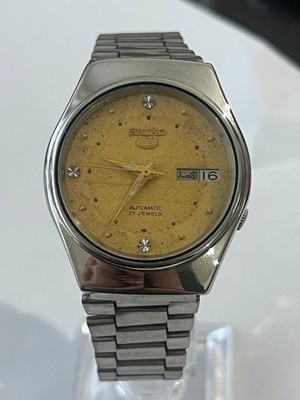 Vintage Seiko 5 Automatic 17 Jewels Men Japan  Spare/Repair (refA17)