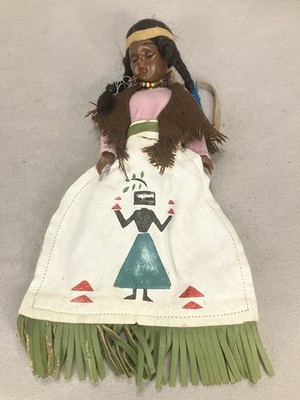 Vintage Native American Indian girl doll, 1960s or 1970s Rare With Zipper Purse