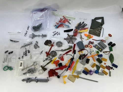 Vintage Accessories weapons lot 80s 90s figures D&D warduke motu gi joe tmnt ect