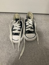 Classic High Top Converse Kids Size 4