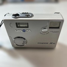 Minolta DiMAGE X20 Compact Digital Camera 4.8-14.4mm Lens SD Card Compatible