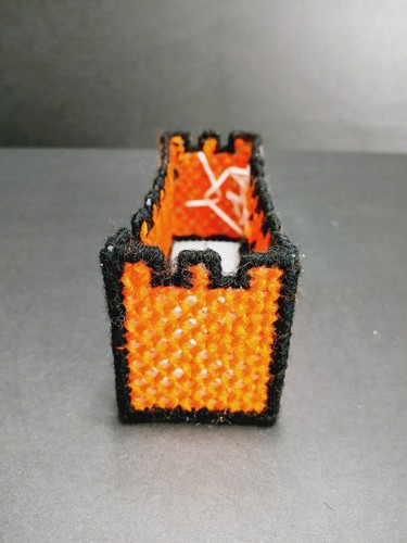 Vtg Handmade HALLOWEEN COASTER SET=Plastic Canvas Art=Set of 4 with Holder - Picture 5 of 13