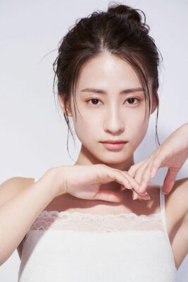 Japan Beliebter Tiefdruck Idol Ayano Sumida 2024 Wandkalender B2 8-teilig 11263
