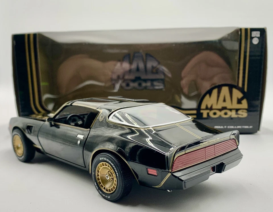 Mac Tools Limited Edition 1980 Pontiac Trans Am Greenlight 1/24 - Image 3 of 4