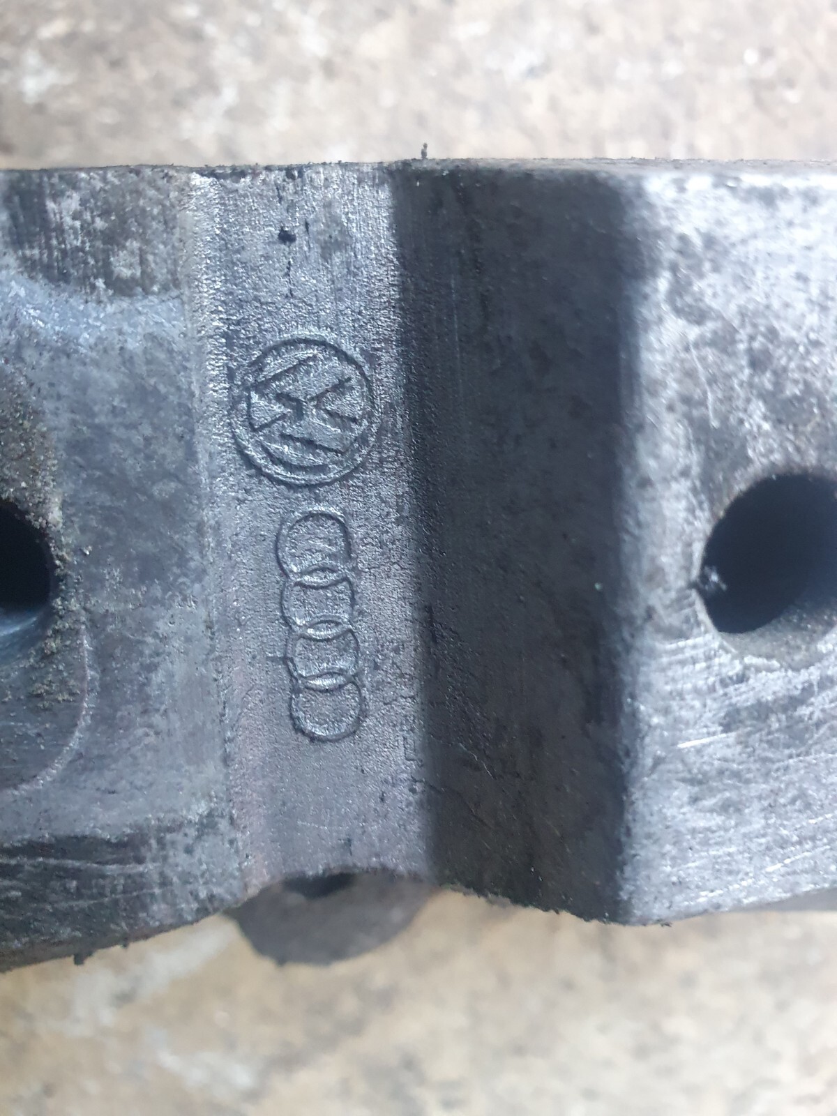 VW Golf MK4 Bora Seat Audi 02M 6 speed Gearbox Mounting Bracket 1J0199117AK eBay