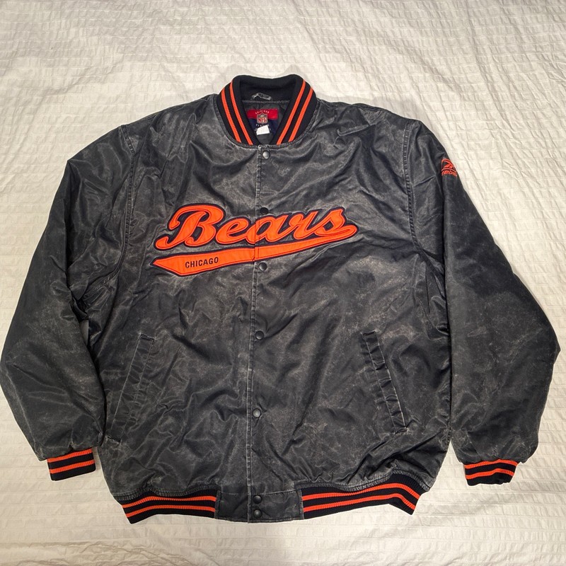 RARE Vintage Chicago Bears Men’s Gridiron Classic Jacket- size XL -made in Korea