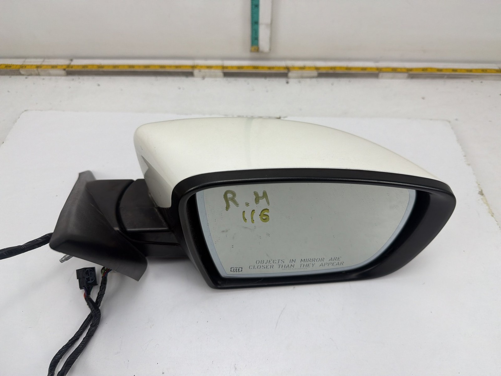 Maserati Ghibli 2014-2017 Front Right Side mirror P/N 670048053