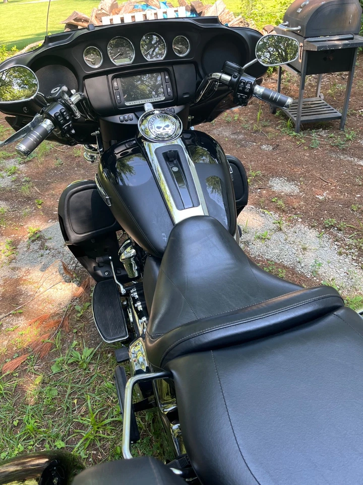 2018 Harley-Davidson Touring  - Image 3 of 4