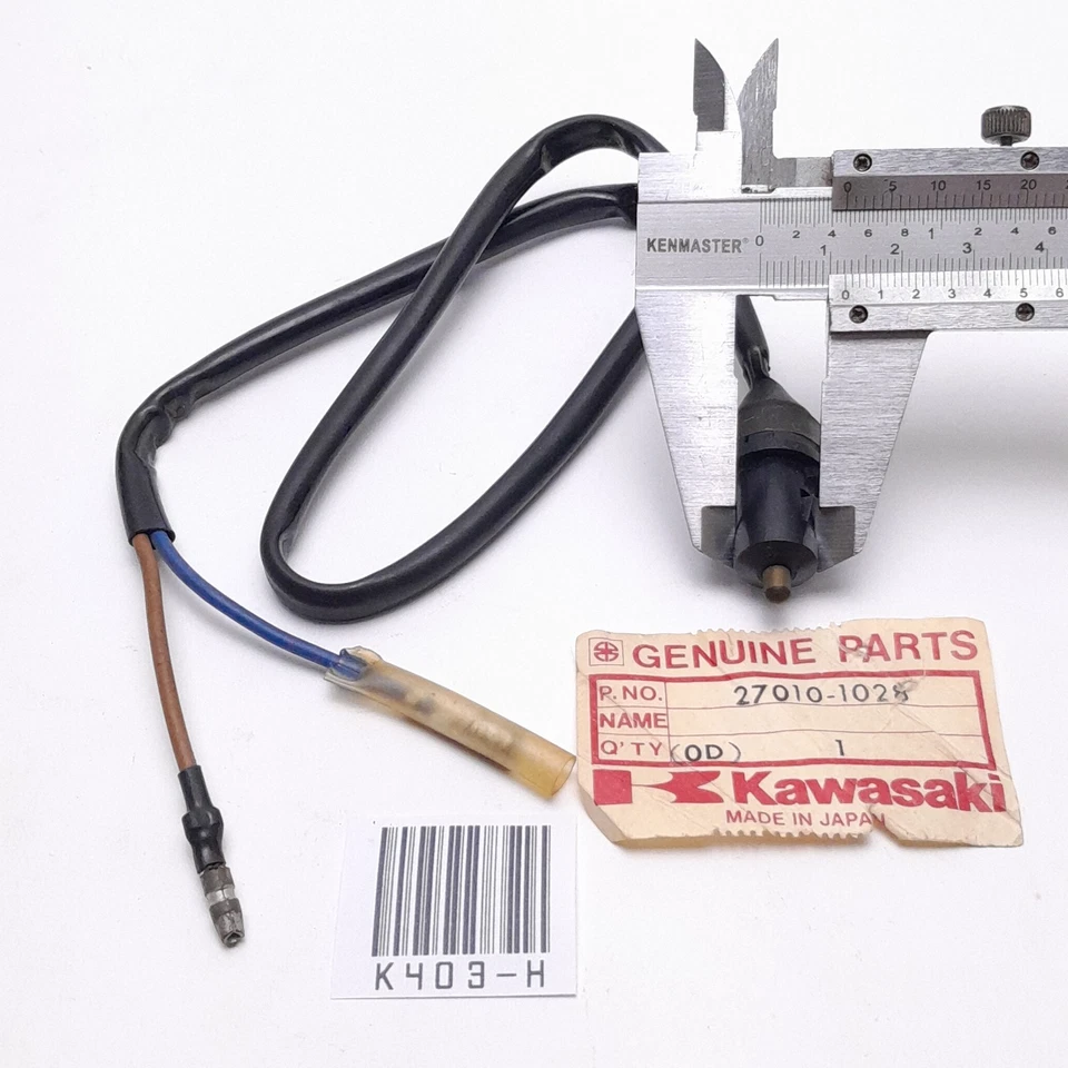 Interruptor de freno Kawasaki KZ 305 400 550 650 750 1000 1300 LTD CSR Police 27010-1028 Foto 3 de 4