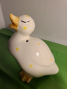 Porcelain White Duck Figurine White With Yellow Dots 4" Tall