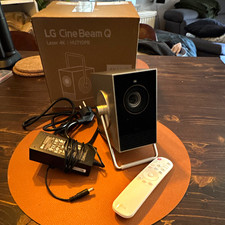 LG CineBeam Q HU710PB Laser 4K UHD Beamer webOS HDMI USB-C Lautsprecher