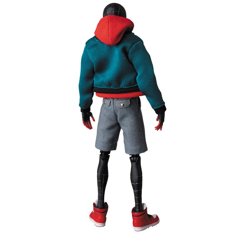 アメコミ MAFEX SPIDER-MAN (Miles Morales) No. 107 MAFEX No. 107 Spider-Man Into The Spider-Verse Miles Morales