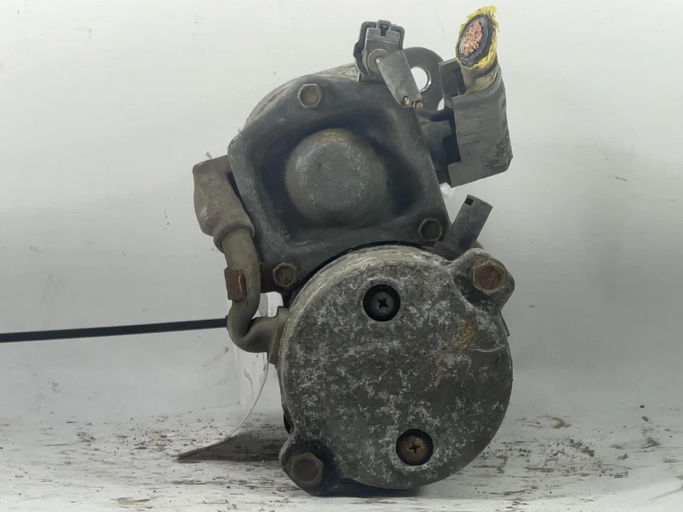 Motor de arranque usado se adapta a: Toyota 1999 4 corredores 6 cilindros motor 5VZFE 1,8 kW AT G Foto 3 de 4