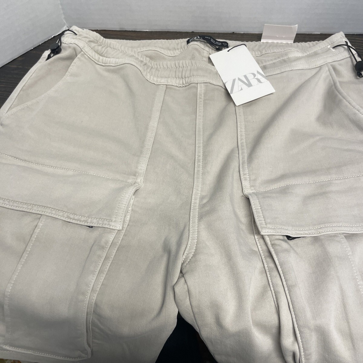 Zara DNWR Cargo Shorts Men's Size X Large Cream Pockets Elastic Waist