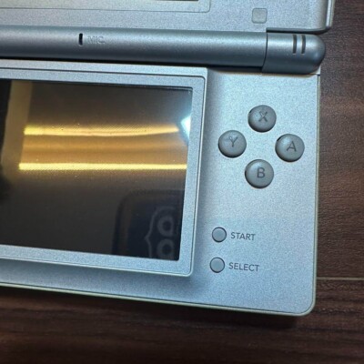 Nintendo DS LITE Gloss Silver 1822 From Japan 45496718466| eBay Nintendo DS LITE Gloss Silver 1822 From Japan 45496718466| eBay