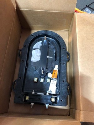 Coyote Runt externe Spleißbox brandneu alter Lagerbestand