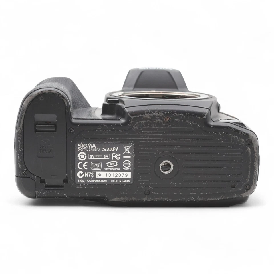 Sigma SD14 digitale Spiegelreflexkamera DSLR Kamera body Gehäuse - Bild 3 von 4