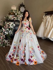 Princess Wedding Dresses 3D Floral Embroidered A-Line Tulle Prom Bridal Gowns