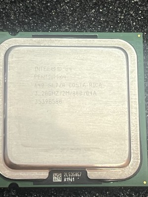 Intel Pentium 4  640 CPU 3,2GHz SL7Z8 Prozessor PC Computer Sockel 775 T