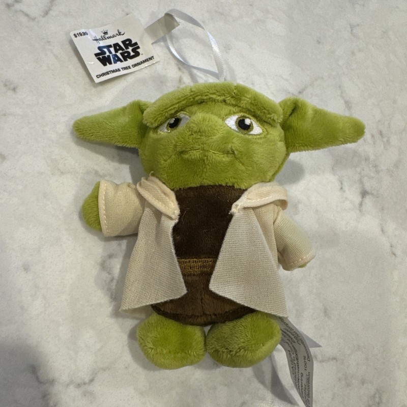 NEW Star Wars Yoda 5" Plush Christmas Tree Ornament Hallmark Disney Store NOS