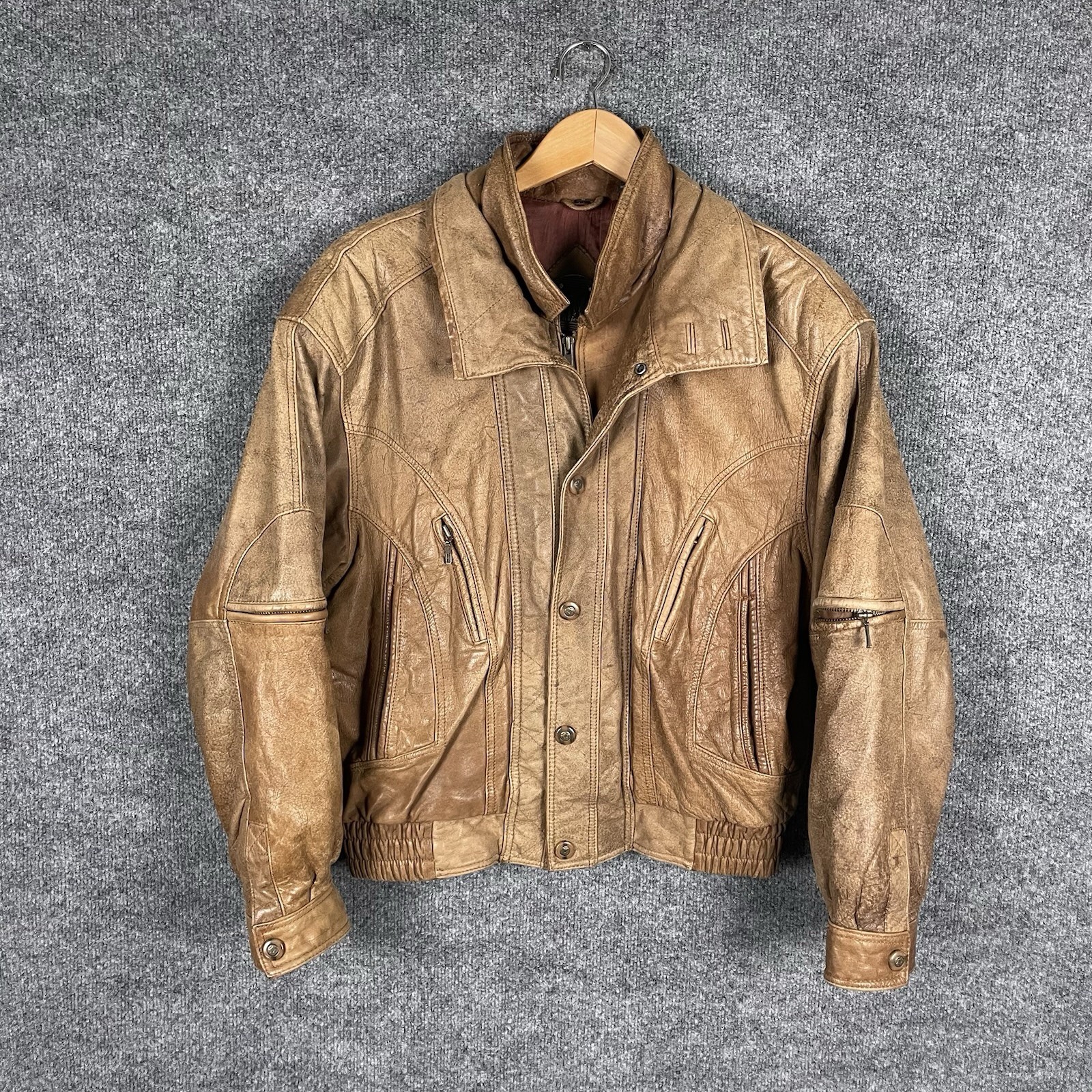 VTG  Leather Bomber Jacket Small