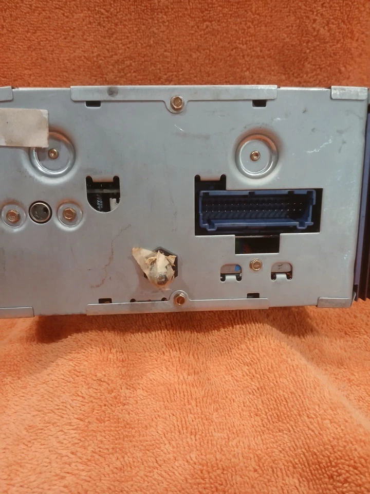 1996-2005 年 PARK AVE 96-03 REGAL 97-03 CENTURY 调幅调频立体声磁带 CD 播放器 原始设备制造商 — 第 2/4 张图片