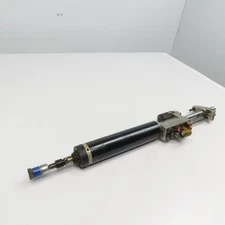 Desoutter AFD-40 Pneumatic Autofeed Tapping Drill 490 RPM