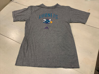 Adidas New Orleans Hornets Gray vintage T-shirt Youth M (10-12)