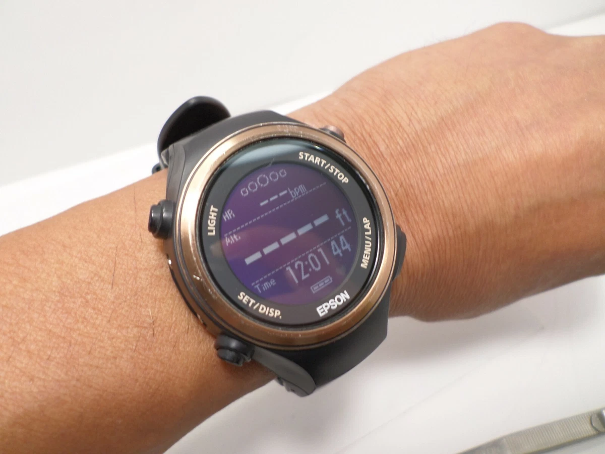 Seiko Epson Runsense GPS Running Watch S85G6 SF-850 Quartz Digital (Black)