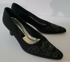 STUART WEITZMAN black Fabric Rhinestone Jeweled Flower Heels Pumps 7