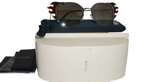 PRADA SPR01V-F Square Cat Eye Sunglasses Black Gold Accent  display picture 1