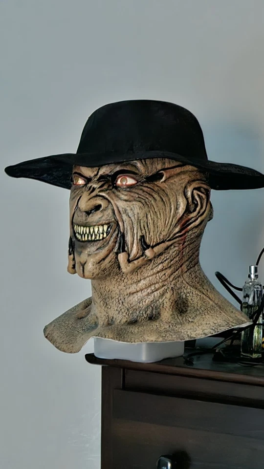 Juegos con disfraces Jeepers Creepers - hechos a mano Foto 2 de 4