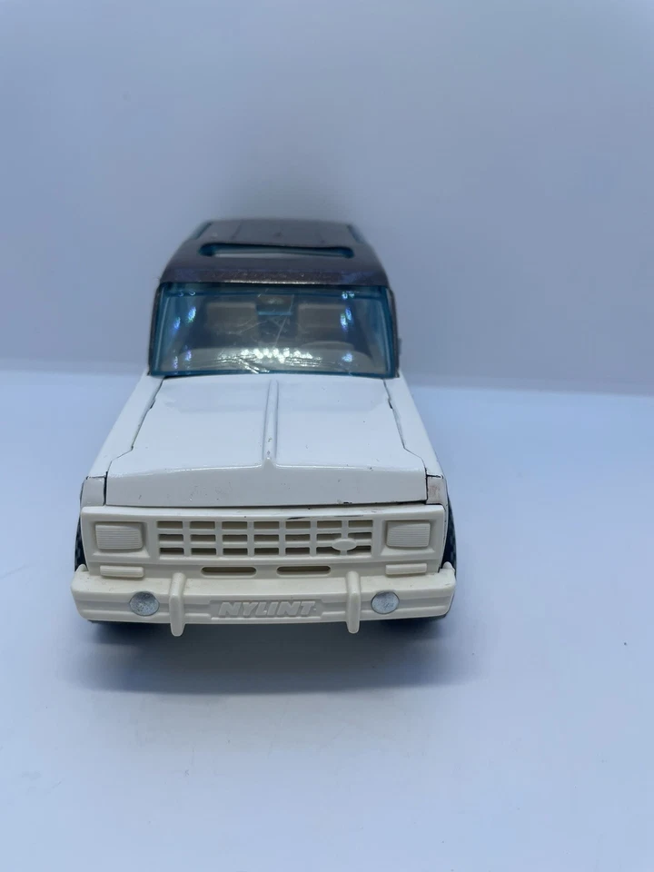 RARE Vintage Nylint Bass Chaser Truck, Tournament Champion Ford Bronco 2 - Image 3 of 4