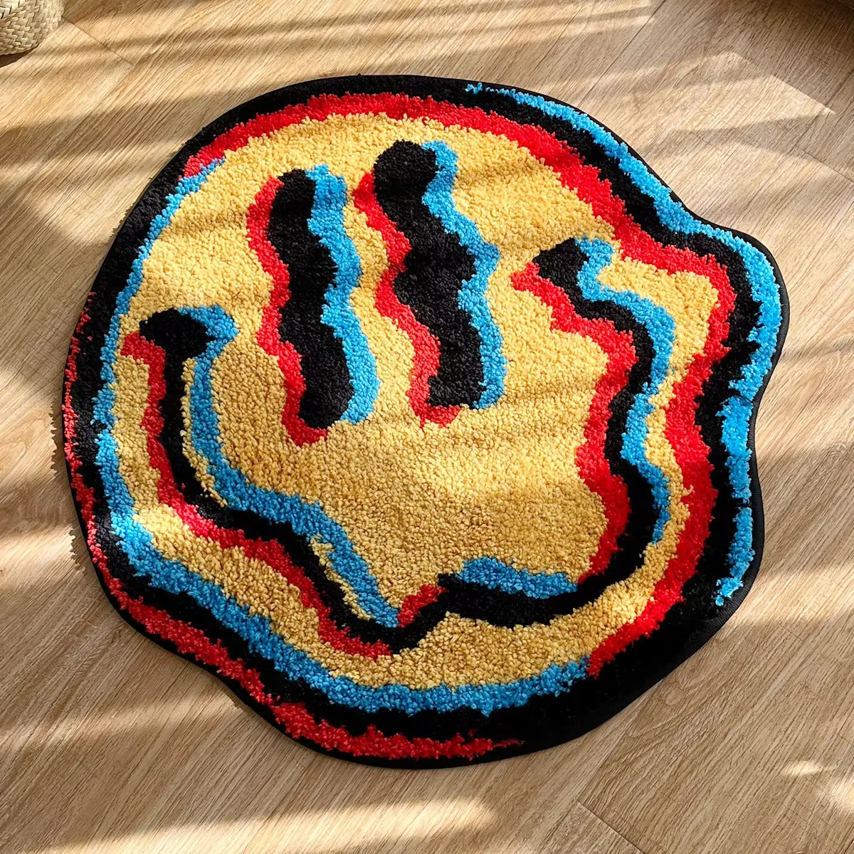 Cosy Area Rug Trippy Blurred Smiley Floor Mat Soft Tufted Plush Non Slip