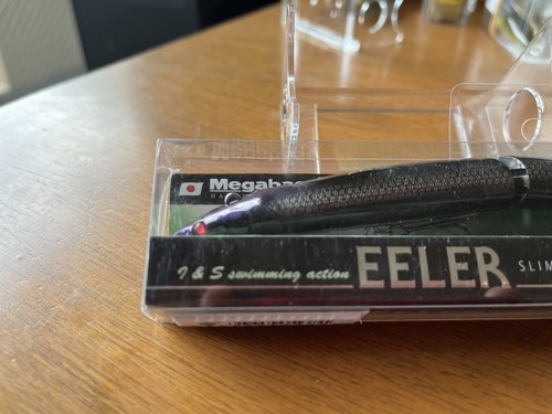 Megabass EELER Big Bait ITO anguilla nera, nuova, 235 mm 1 oz progettata da Yuki Ito - Foto 9 di 24