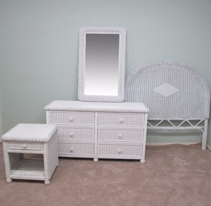 White Wicker 4 Piece Full Bedroom Set (Headboard, Night ...