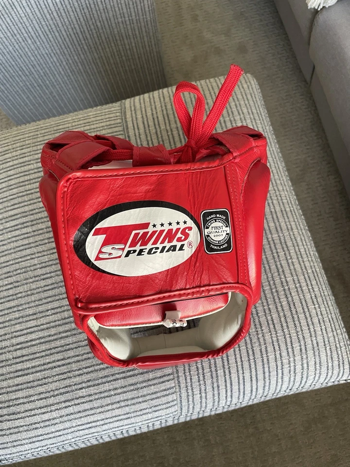 Equipo de cabeza especial gemelos boxeo MMA Muay Thai Foto 2 de 4