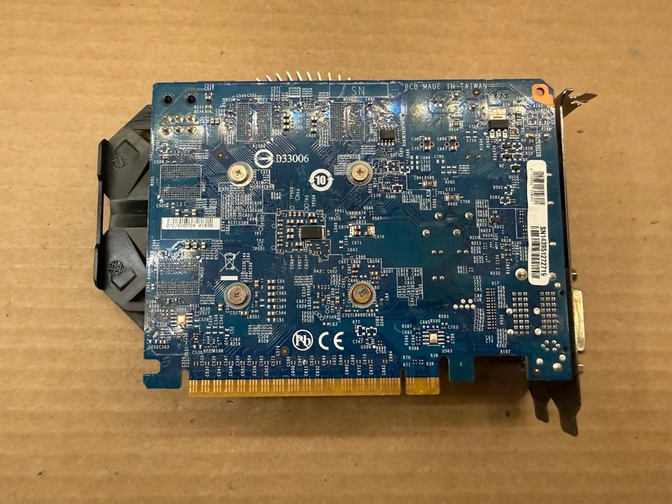 Gigabyte NVIDIA GeForce GTX 750 GV-N750oc-2GI DDR5 PCI-E HDMI DVI Graphics card - Image 2 of 4