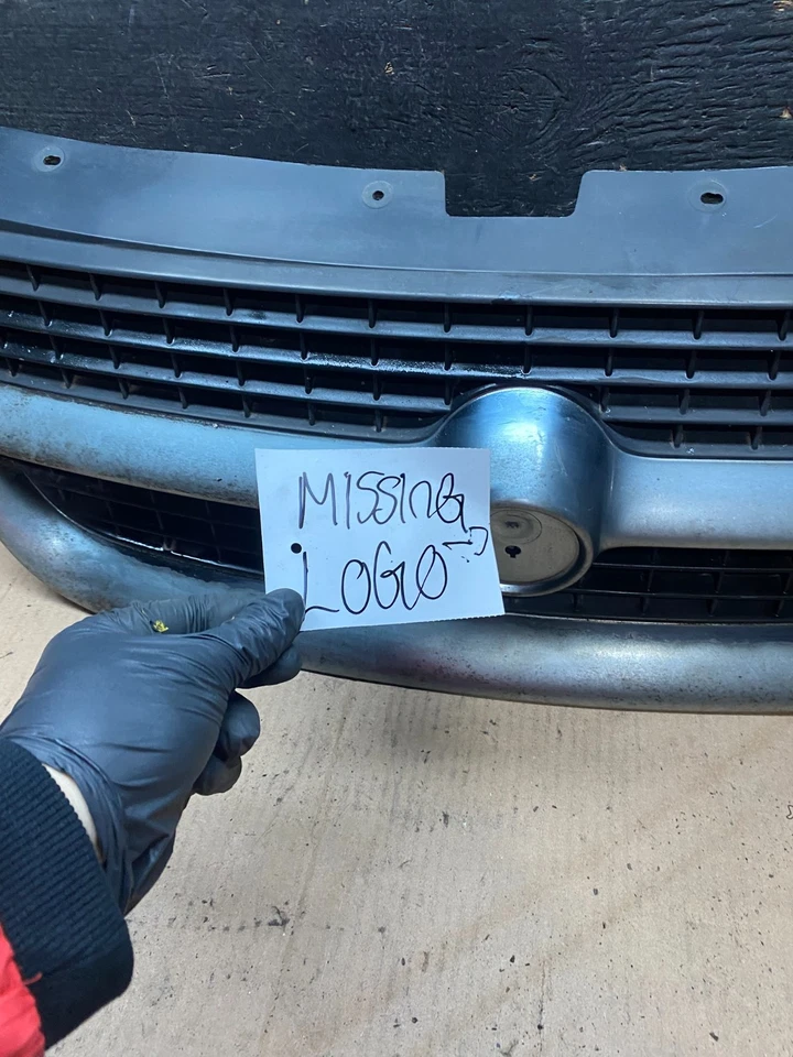 Chrysler Sebring 1996-1998 convertible parrilla superior delantera OEM t0322 DG Foto 4 de 4