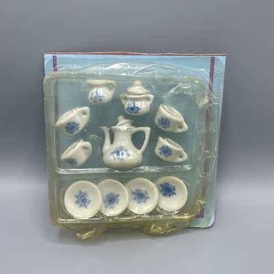 Vintage Chilton Toys 11 Pcs Porcelain Mini China Tea Set Dollhouse Dishes NEW
