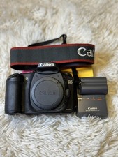 MINT Canon EOS 20D 8.2 MP Digital SLR Camera - Black