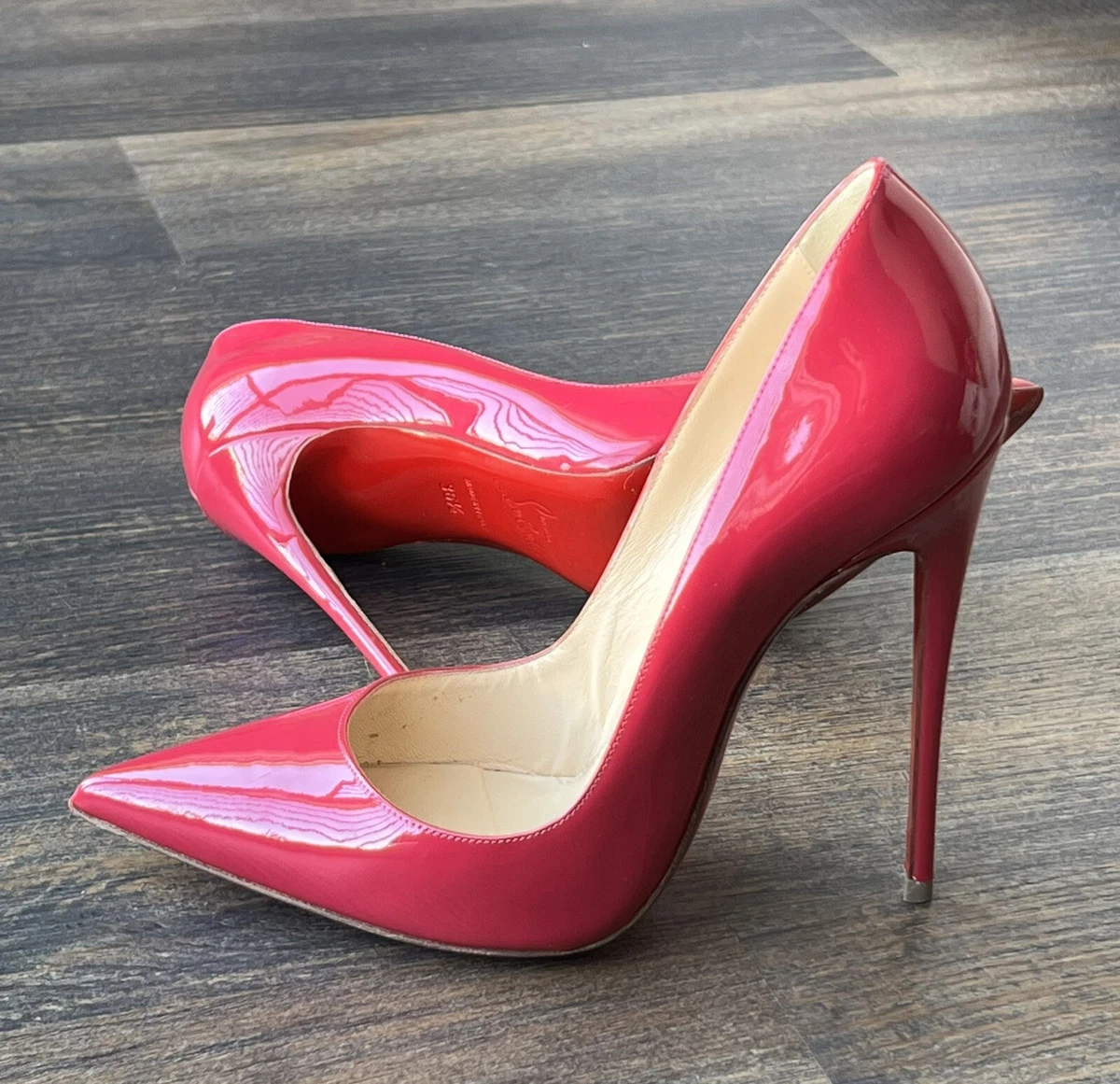 Christian Louboutin Authenticated So Kate Heel