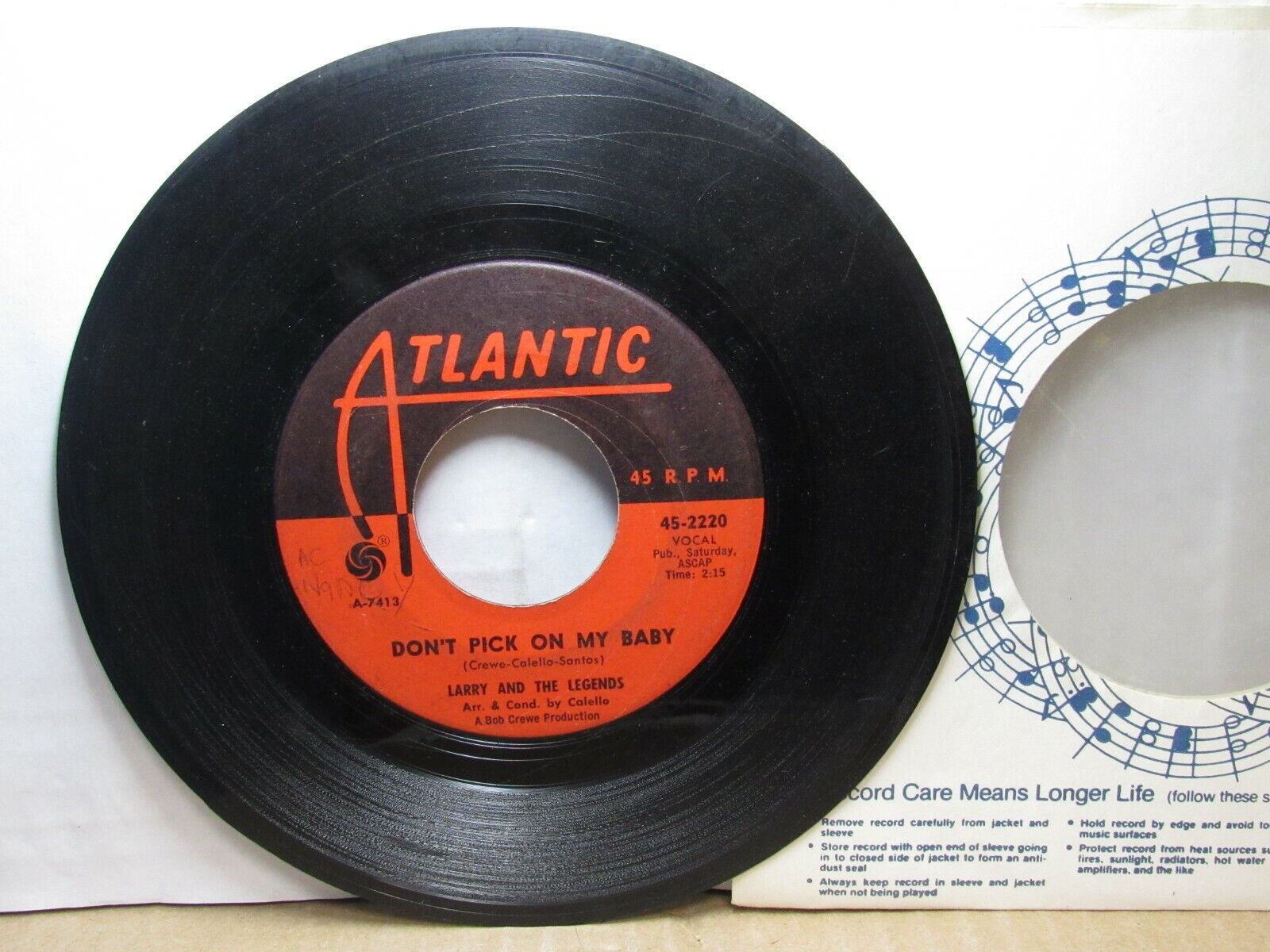 Old 45 RPM Record - Atlantic 45-2220 - Larry & Legends - Don't Pick on My  Baby