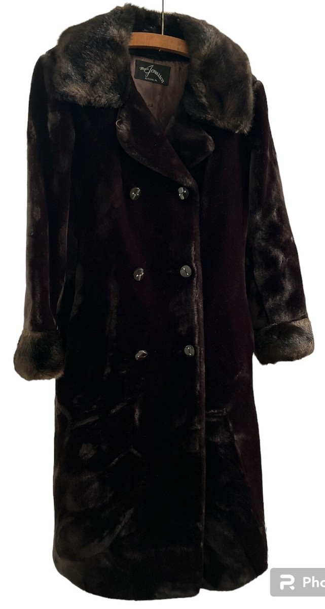 Ladies Vintage Ultra-Seal for Sportowne plush faux Brown fur coat