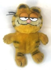 Vintage Garfield Cat Plush 1978-1981 9" Fun Farm Stuffed Animal Nutshell Filled