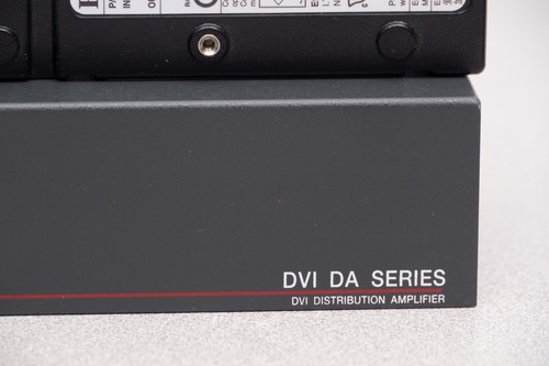Extron 1x2 DVI-D Distribution Amplifier - DVI DA Series - With Power Supply - Picture 2 of 6