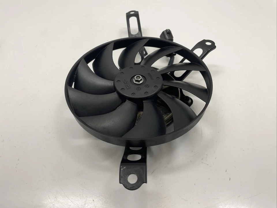 ♻️ Вентилятор радиатора Honda Cbr600rr Rr-8 2007 - 2008 ♻️ - Изображение 2 из 4