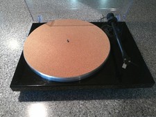 Project 1 Xpression Classic Turntable w/ Grado Cartridge, Box  Manual